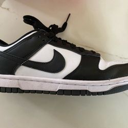 Nike Dunk Low Black White Leather Low Top Sneakers Shoes  Sz 7 Really Good Cond.
