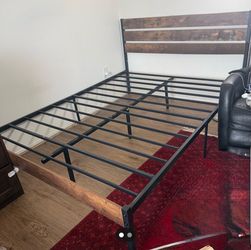 Complete Queen bed with good mattress