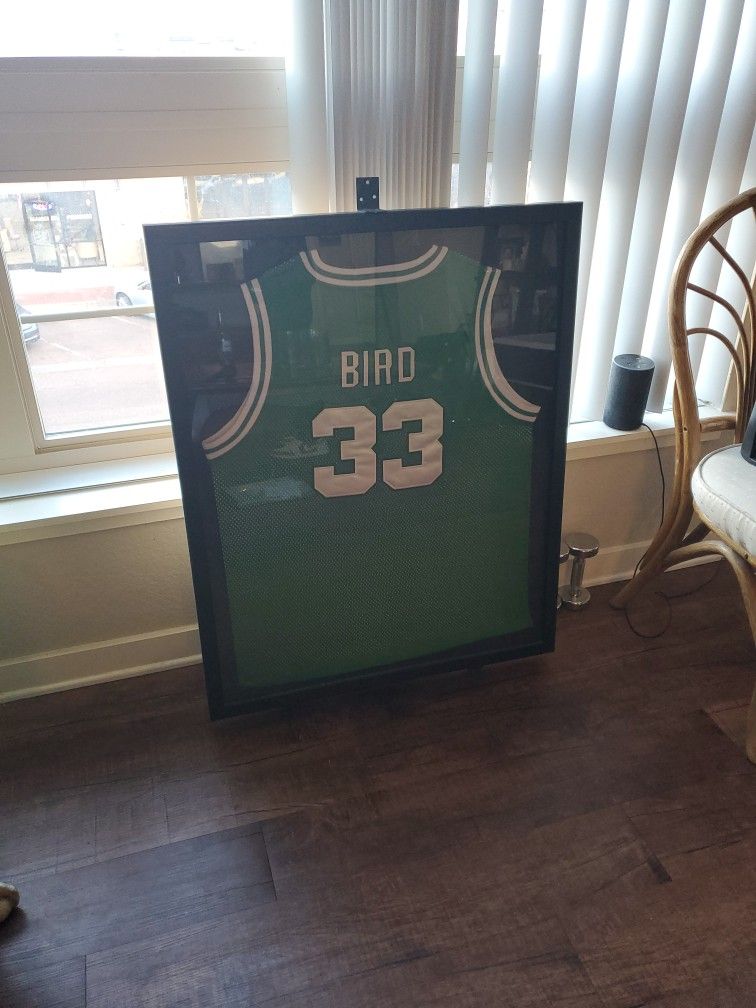 Jersey: Larry Bird (framed)