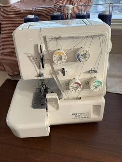 Singer Y Janome Overlock