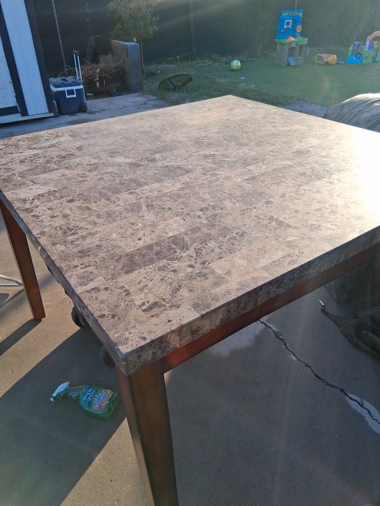 High Top Table With Chairs 