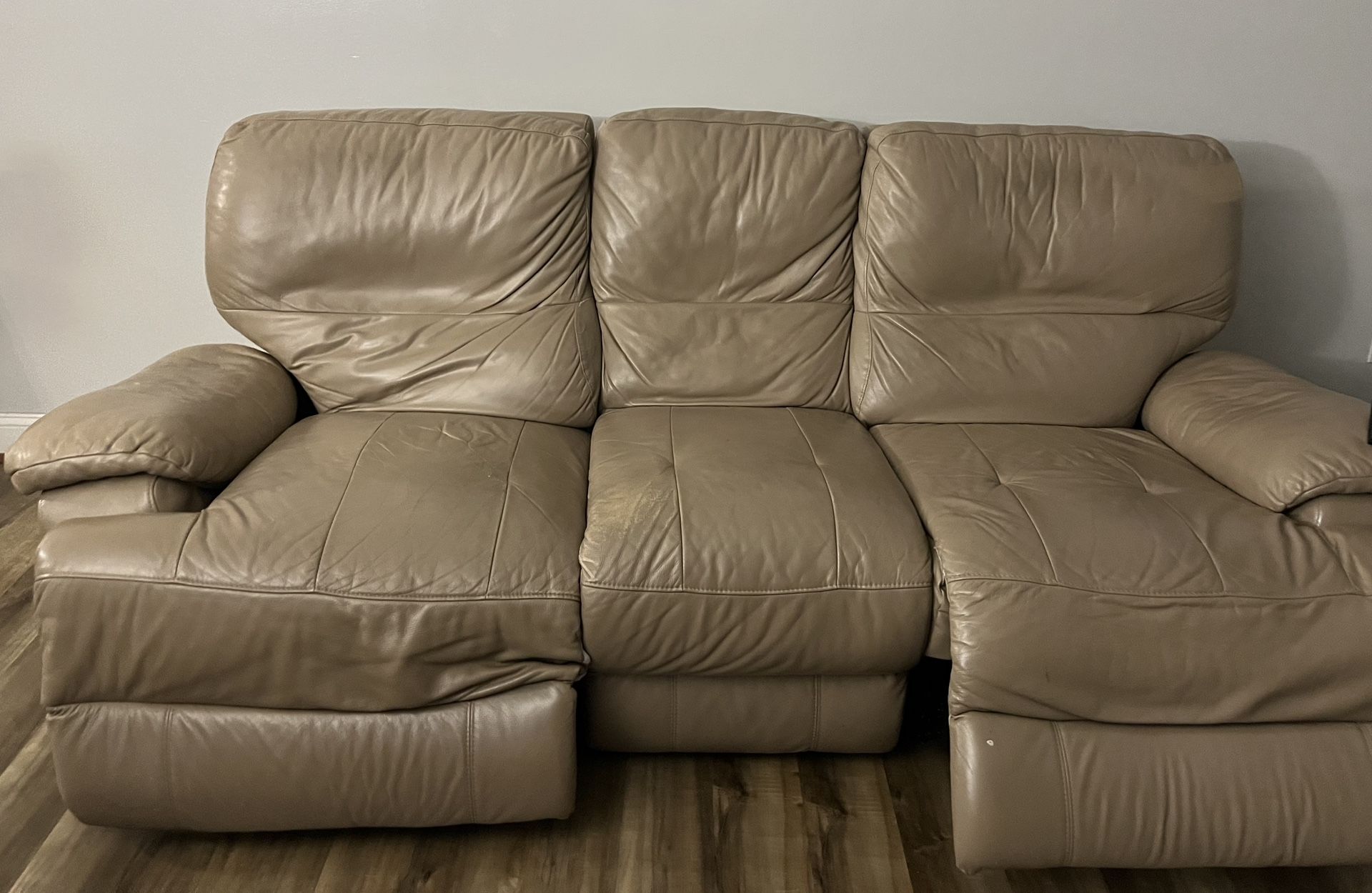 Free Recliner Sofa