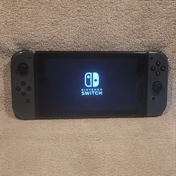 ORIGINAL NINTENDO SWITCH w/TRAVEL CASE & 64GB MICRO SD CARD * HYBRID VIDEO GAME CONSOLE⁷