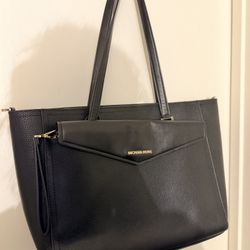 Michael Kors Large Black Tote – Like New