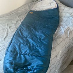 Kelly quality sleeping bag