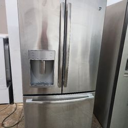 REFRIGERATOR GE STAINLESS STEEL WITH WARRANTY 
