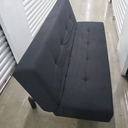 FUTON / COUCH (DELIVERY AVAILABLE)