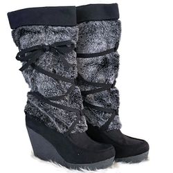 NWT Decree Platform Boots