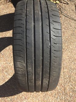 Tire/ Llanta Toyo