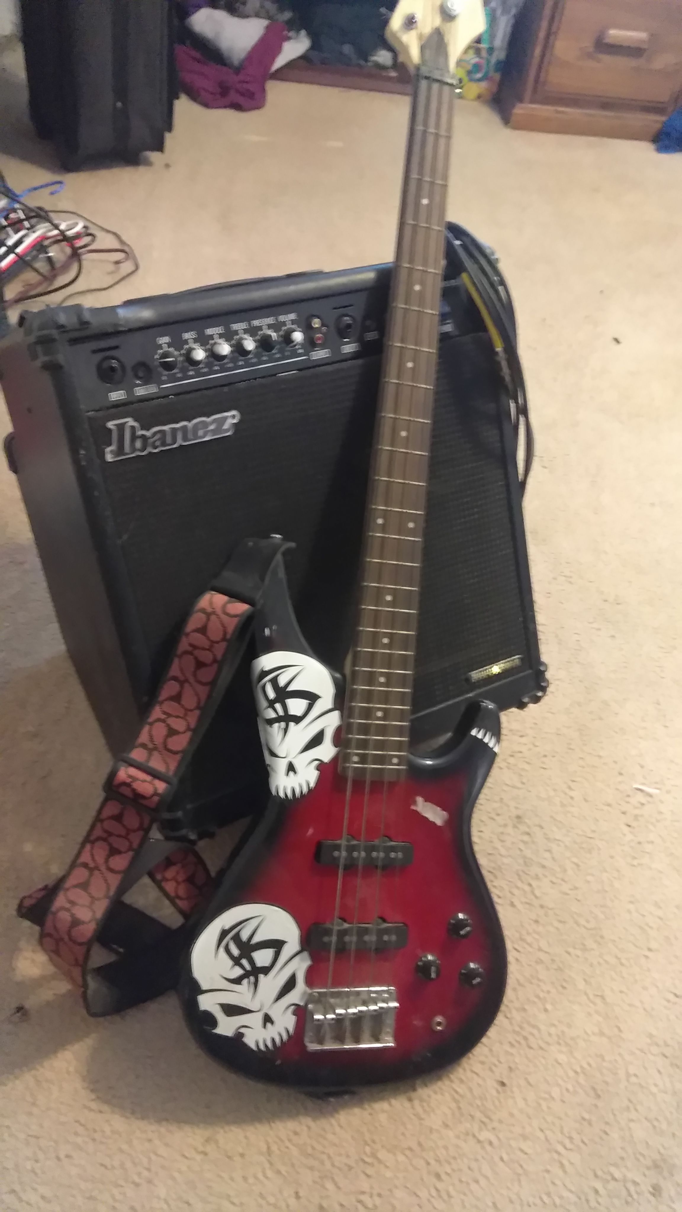Bass guitar and amp for sale