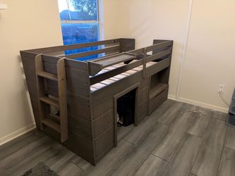 Kids “Bunker” Bed