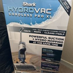 SHARK HYDRO VAC CORDLESS PRO XL. NEW