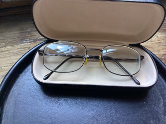 Black metal eye glass frame with case
