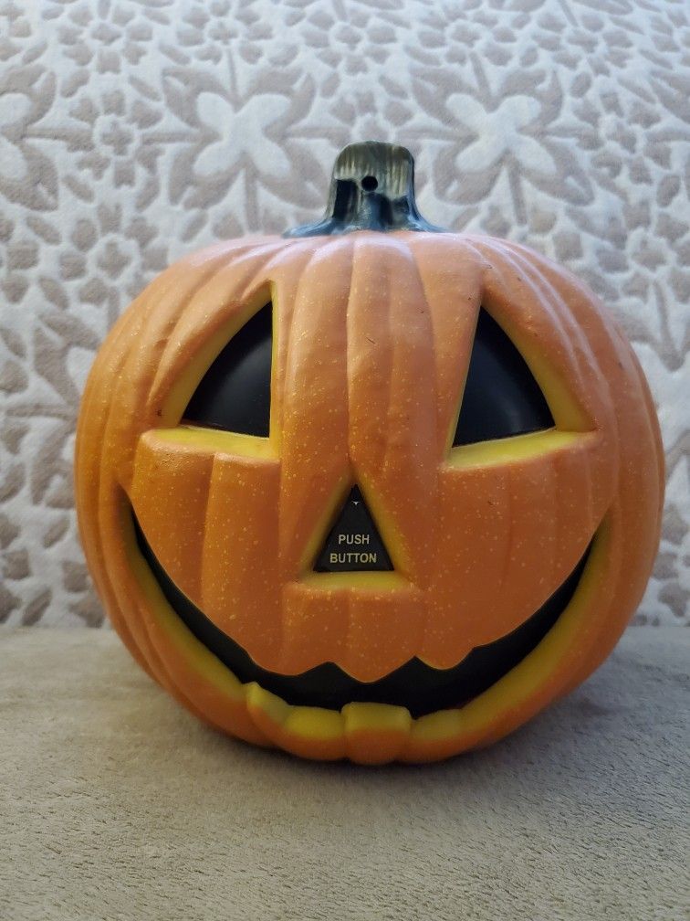 Vintage GEMMY TALKING JACK O LANTERN ANIMATED LIGHTED pumpkin prop animatronic