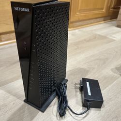 NETGEAR Cable Modem WiFi Router Combo C6300 | Compatible with Providers Xfinity by Comcast, Spectrum, Cox | Plans Up to 400Mbps | AC1750 WiFi Speed | 