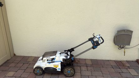 Hart 40V Electric Lawn Mower