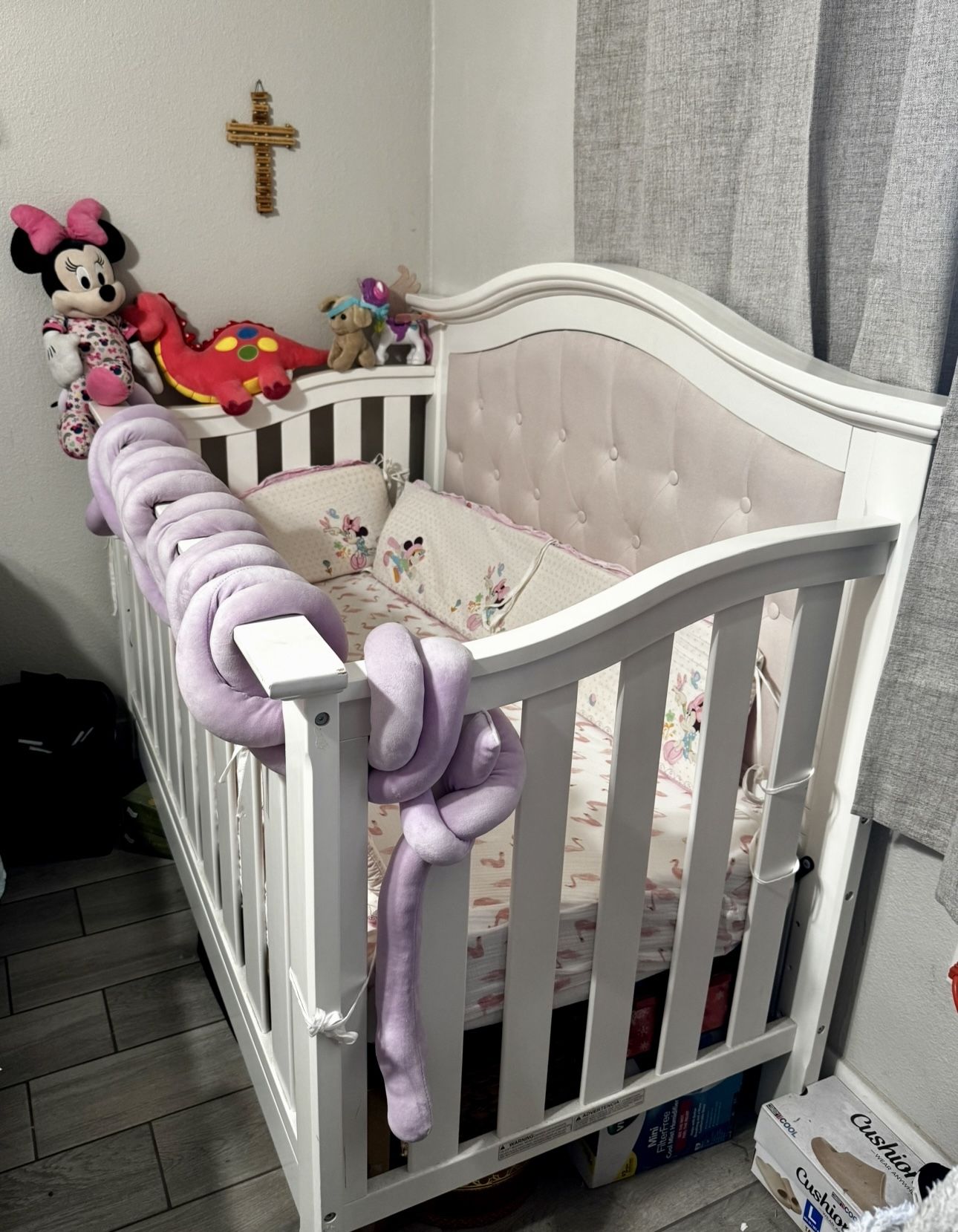 Baby Crib with Mattress included