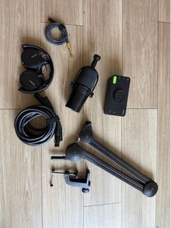 Shure MV7 with EVO 4 (recoding  bundle + Podcast)