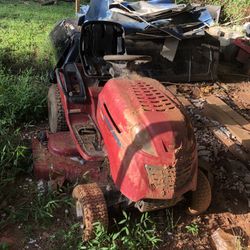 Toro Lawn Tractor