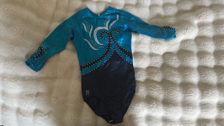 Free gymnastics leotard