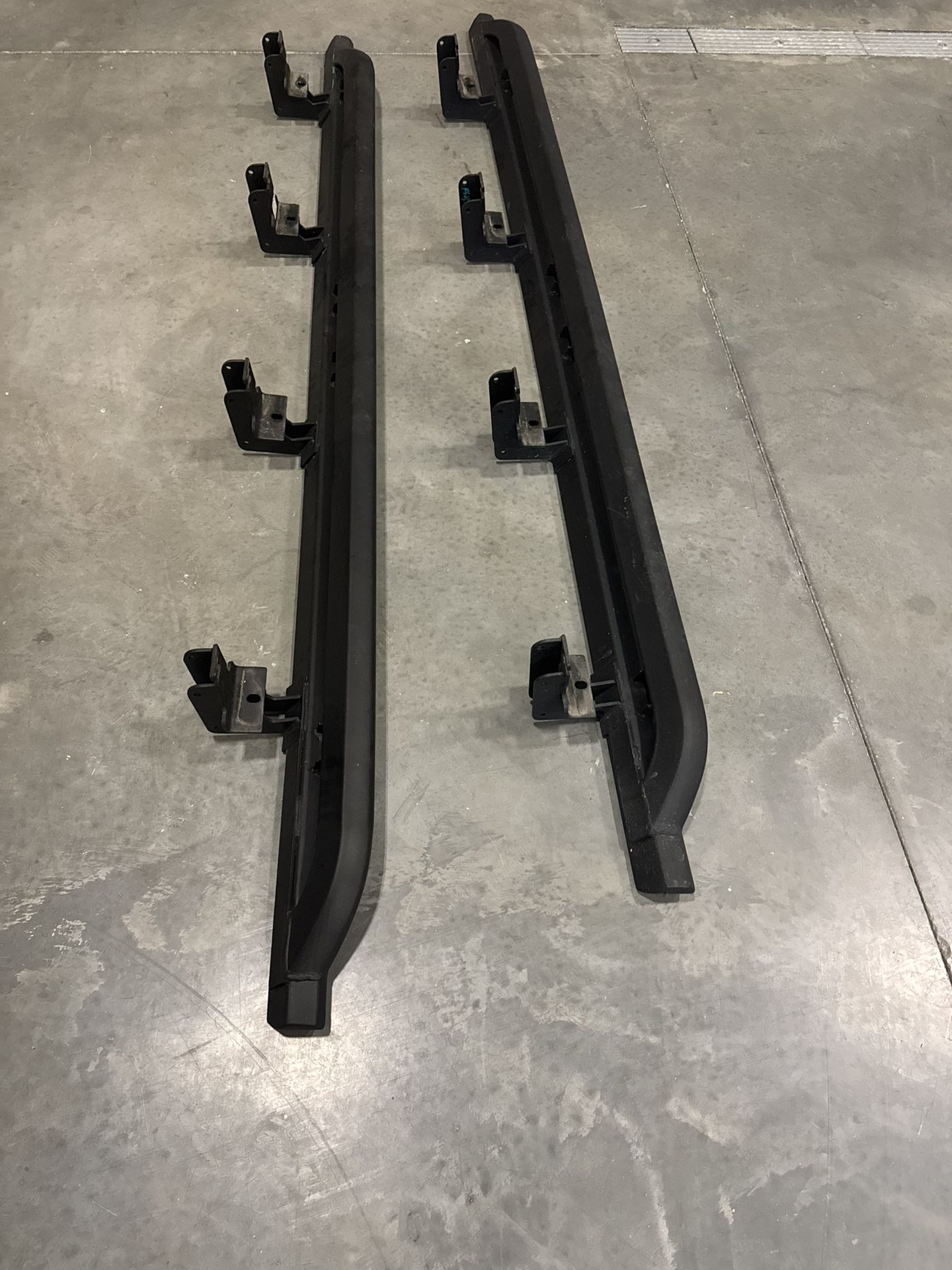 Rock Sliders, 2024 Chevy Silverado 1500
