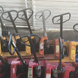 Pallet jacks