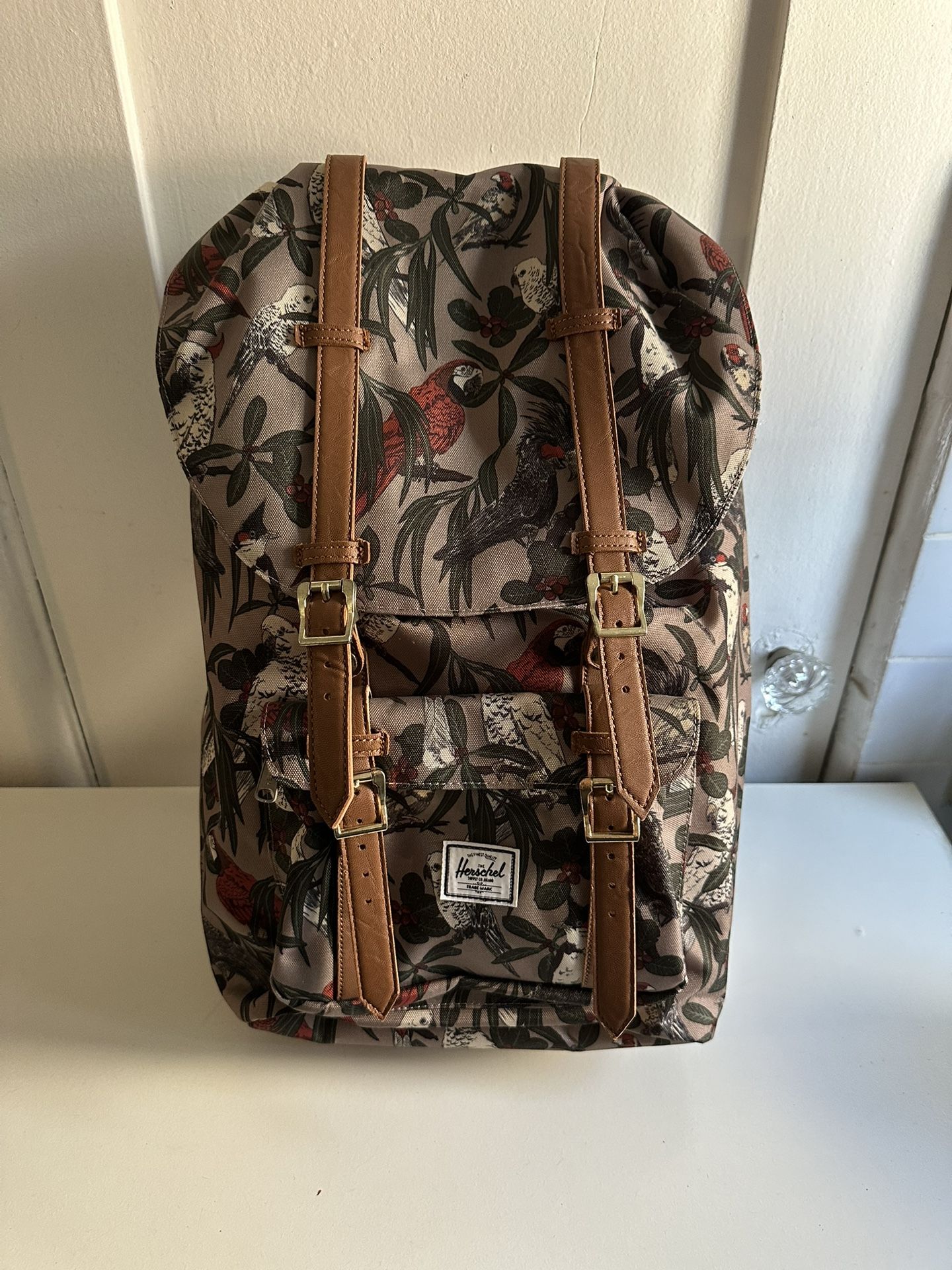 grey osprey backpack Transporter Panel Loader Commuter Backpack, Smoke : Electronics JanSport Cool Student Backpack specific fit ensures better Gold Reel Color:LC TBB79