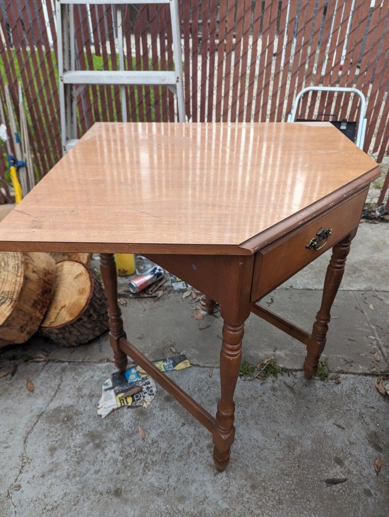 Corner Desk