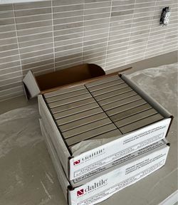 Tile mosaic, size 12x12. Gloss beige. Total 18 sheets