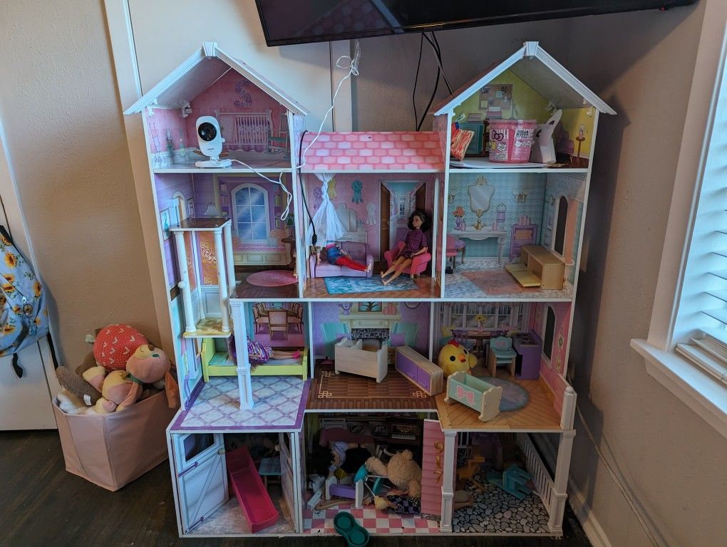 KidCraft Doll House