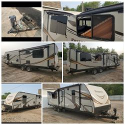 2015 Keystone Passport Ultra Lite 31RB with 2 slides — clean title - Asking 4500 Or Best OFFER