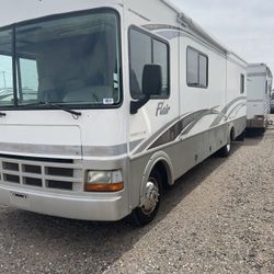 2004 Fleetwood Flair