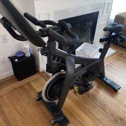 Soul cycle Like Brand New 