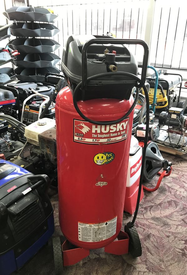 Husky 1.7 hp 32 gal 150 psi Air Compressor for Sale in Portland, OR