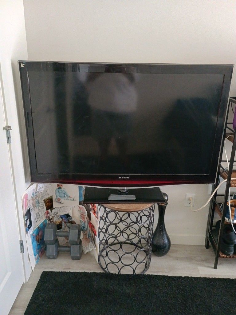 Samsung TV 65 ,,