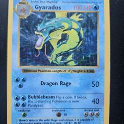 Pokemon Base Set Shadowless Gyarados