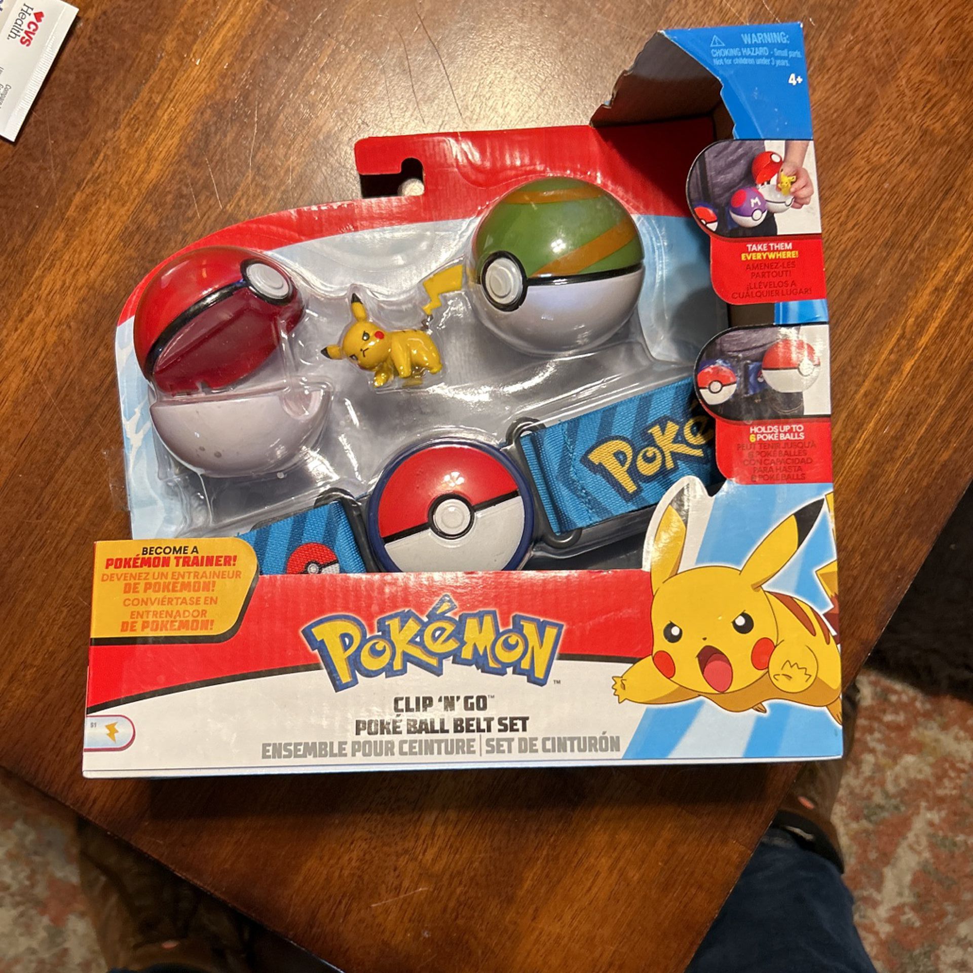 NEW Pokemon Pikachu with Rare Green Ball Clip 'N' Go Poke Ball Belt Set