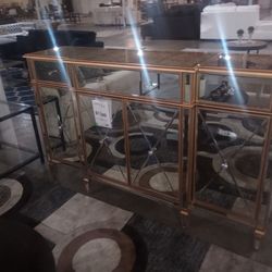 Nice Mirror Accent Cabinet ( Ask For Jose )