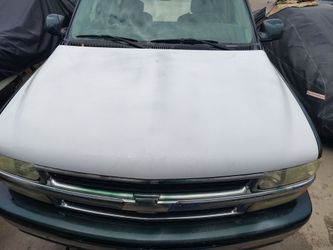 1999-02 Chevrolet Silverado, 2000-06 Tahoe/Suburban Hood