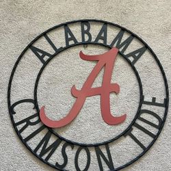 Alabama Crimson Tide, Custom Metal Vintage Craft Art Decor, 24 Inches In Diameter