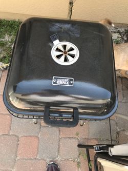 Charcoal grill