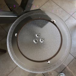 12  Inch Microwave plate and roll casters