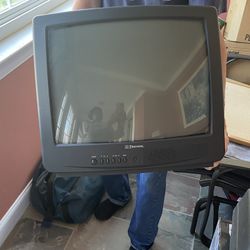 Emerson Big Back TV