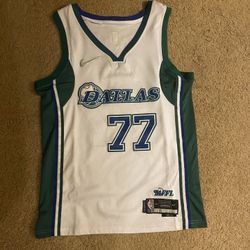 Luka Doncic Jersey