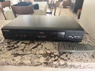 Panasonic DVD-R30 is a single-disc DVD, Video CD (VCD), and audio CD player