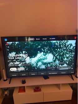 SMART TV LG BLACK COLOR 65”