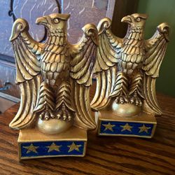 Vintage Mid Century Chalkware Federal Eagle Bookends — 1965 (Progressive Art Products) 8.75"Tall