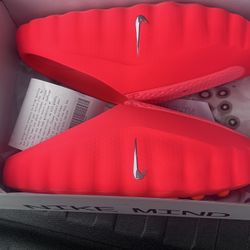 Nike Mind 001 Size 10