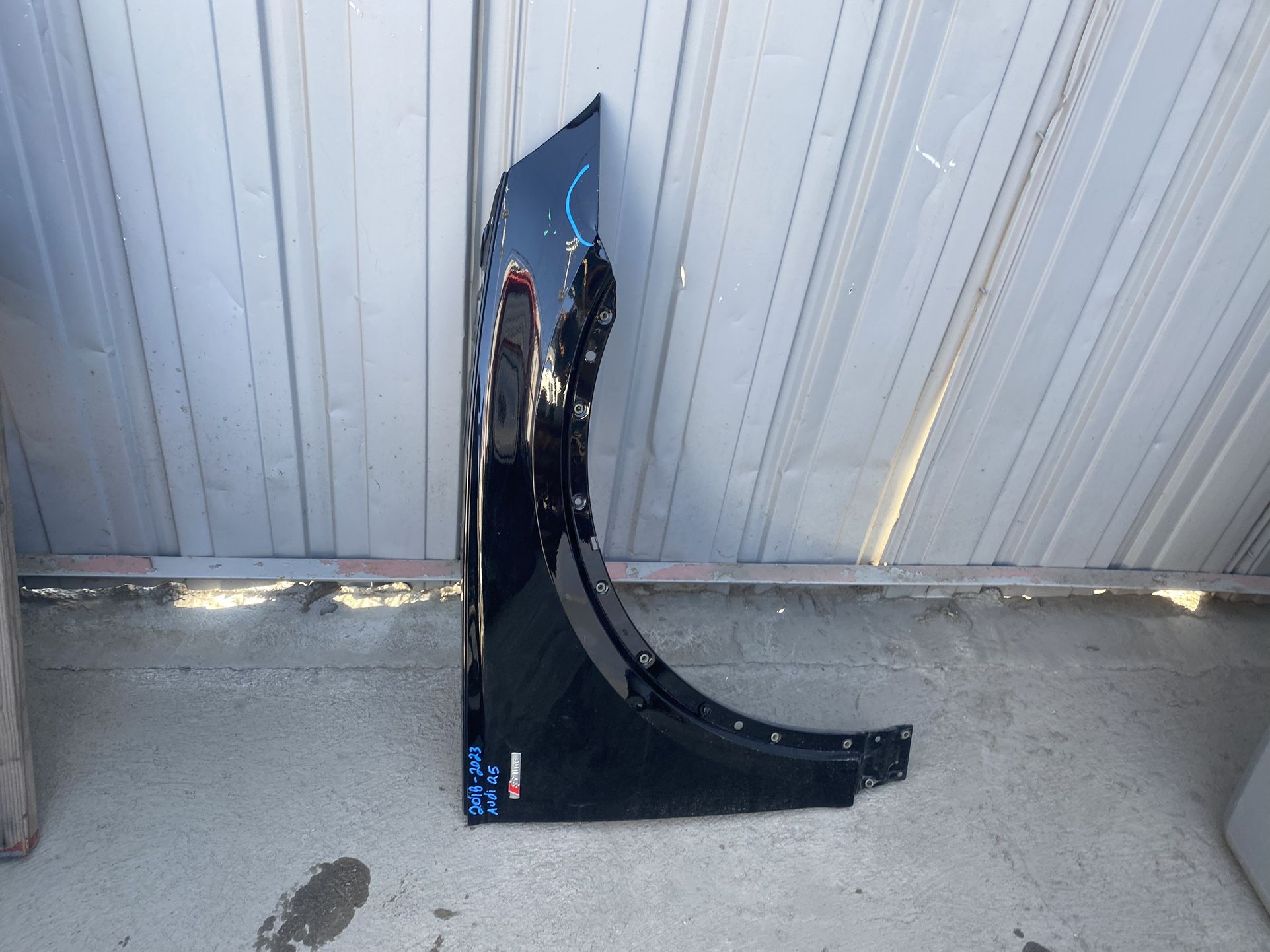 2018-2023 Audi Q5 Right Fender