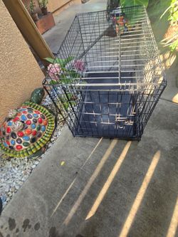 Medium size Dog crate